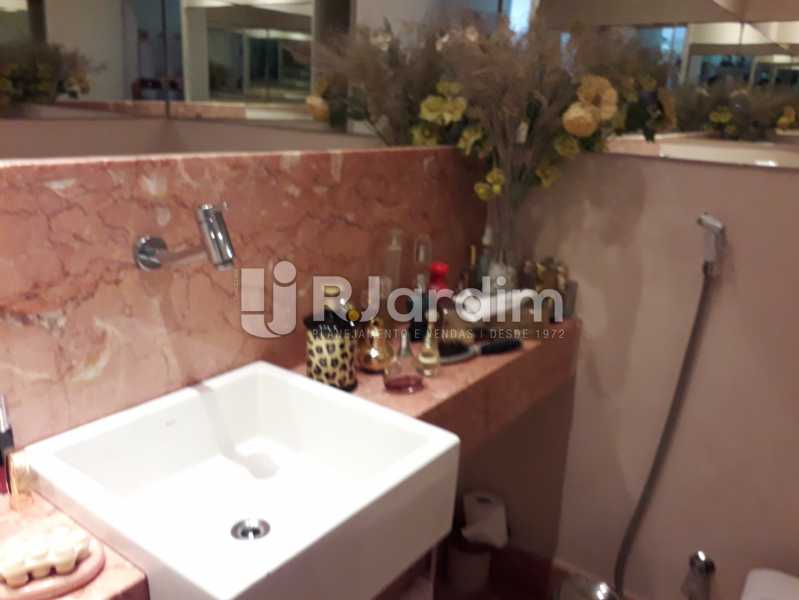 Conheça banheiro do imóvel - Apartamento Ipanema 3 Quartos Compra Venda Avaliação Imóveis - LAAP32053 - 15 banheiro - Apartamento Ipanema 3 Quartos Compra Venda Avaliação Imóveis - LAAP32053 - 15