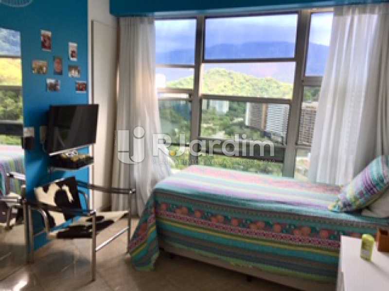 Conheça Quarto do imóvel - Apartamento À Venda - Copacabana - Rio de Janeiro - RJ - LAAP32055 - 10 Quarto - Apartamento À Venda - Copacabana - Rio de Janeiro - RJ - LAAP32055 - 10