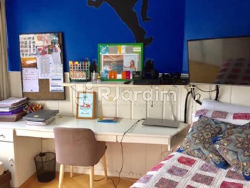 Conheça Quarto do imóvel - Apartamento À Venda - Copacabana - Rio de Janeiro - RJ - LAAP32055 - 17 Quarto - Apartamento À Venda - Copacabana - Rio de Janeiro - RJ - LAAP32055 - 17
