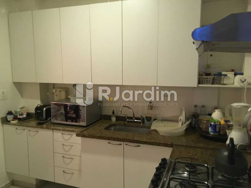 Conheça Cozinha do imóvel - Apartamento À Venda - Gávea - Rio de Janeiro - RJ - LAAP32056 - 25 Cozinha - Apartamento À Venda - Gávea - Rio de Janeiro - RJ - LAAP32056 - 25