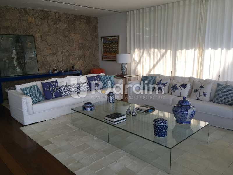 Conheça Sala de estar do imóvel - Casa em Condominio À Venda - Joá - Rio de Janeiro - RJ - LACN40018 - 14 Sala de estar - Casa em Condominio À Venda - Joá - Rio de Janeiro - RJ - LACN40018 - 14