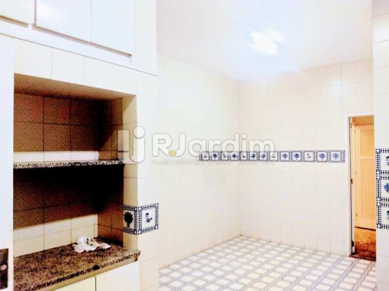 Conheça cozinha do imóvel - Apartamento Para Alugar - Copacabana - Rio de Janeiro - RJ - LAAP32057 - 6 cozinha - Apartamento Para Alugar - Copacabana - Rio de Janeiro - RJ - LAAP32057 - 6