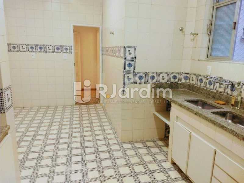 Conheça cozinha do imóvel - Apartamento Para Alugar - Copacabana - Rio de Janeiro - RJ - LAAP32057 - 9 cozinha - Apartamento Para Alugar - Copacabana - Rio de Janeiro - RJ - LAAP32057 - 9