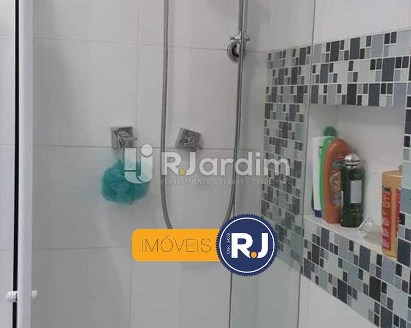 Conheça Banheiro Social do imóvel - Apartamento À Venda - Copacabana - Rio de Janeiro - RJ - LAAP21456 - 13 Banheiro Social - Apartamento À Venda - Copacabana - Rio de Janeiro - RJ - LAAP21456 - 13