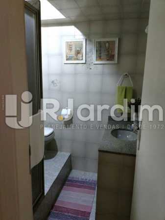 Conheça Banheiro Social do imóvel - Apartamento 3 Quartos À Venda Copacabana, Zona Sul,Rio de Janeiro - R$ 1.690.000 - LAAP32068 - 16 Banheiro Social - Apartamento 3 Quartos À Venda Copacabana, Zona Sul,Rio de Janeiro - R$ 1.690.000 - LAAP32068 - 16