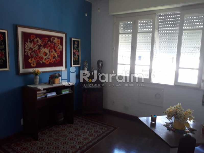Conheça Quarto Amplo do imóvel - Apartamento 3 Quartos À Venda Copacabana, Zona Sul,Rio de Janeiro - R$ 1.690.000 - LAAP32068 - 12 Quarto Amplo - Apartamento 3 Quartos À Venda Copacabana, Zona Sul,Rio de Janeiro - R$ 1.690.000 - LAAP32068 - 12