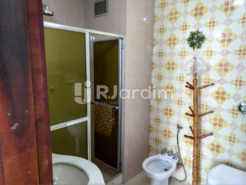 Conheça Banheiro suite do imóvel - Apartamento Leblon 3 Quartos Compra Venda Avaliação Imóveis - LAAP32098 - 9 Banheiro suite - Apartamento Leblon 3 Quartos Compra Venda Avaliação Imóveis - LAAP32098 - 9