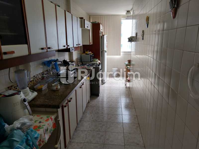 Conheça Cozinha do imóvel - Apartamento Leblon 3 Quartos Compra Venda Avaliação Imóveis - LAAP32098 - 15 Cozinha - Apartamento Leblon 3 Quartos Compra Venda Avaliação Imóveis - LAAP32098 - 15