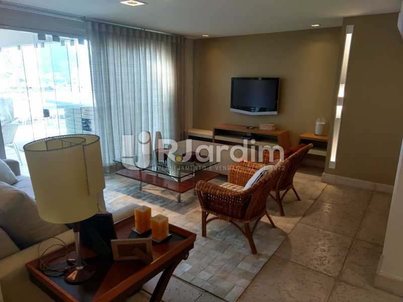 Conheça Lounge do imóvel - Cobertura Leblon, Zona Sul,Rio de Janeiro, RJ À Venda, 3 Quartos, 166m² - LACO30276 - 18 Lounge - Cobertura Leblon, Zona Sul,Rio de Janeiro, RJ À Venda, 3 Quartos, 166m² - LACO30276 - 18