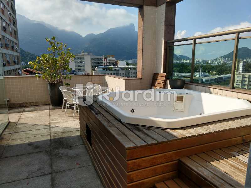 Conheça Piscina do imóvel - Cobertura Leblon, Zona Sul,Rio de Janeiro, RJ À Venda, 3 Quartos, 166m² - LACO30276 - 23 Piscina - Cobertura Leblon, Zona Sul,Rio de Janeiro, RJ À Venda, 3 Quartos, 166m² - LACO30276 - 23