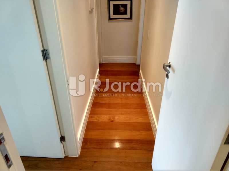 Conheça Circulação do imóvel - Cobertura Leblon, Zona Sul,Rio de Janeiro, RJ À Venda, 3 Quartos, 166m² - LACO30276 - 4 Circulação - Cobertura Leblon, Zona Sul,Rio de Janeiro, RJ À Venda, 3 Quartos, 166m² - LACO30276 - 4