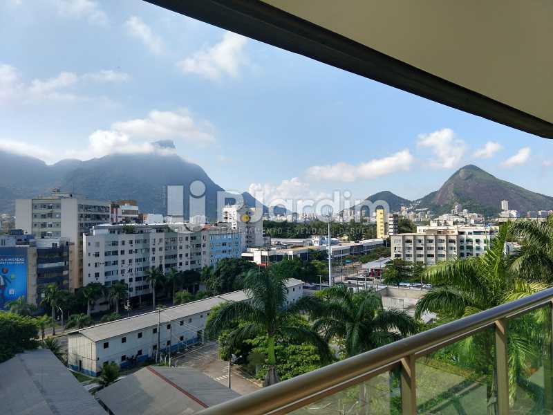 Conheça Varanda suites do imóvel - Cobertura Leblon, Zona Sul,Rio de Janeiro, RJ À Venda, 3 Quartos, 166m² - LACO30276 - 12 Varanda suites - Cobertura Leblon, Zona Sul,Rio de Janeiro, RJ À Venda, 3 Quartos, 166m² - LACO30276 - 12