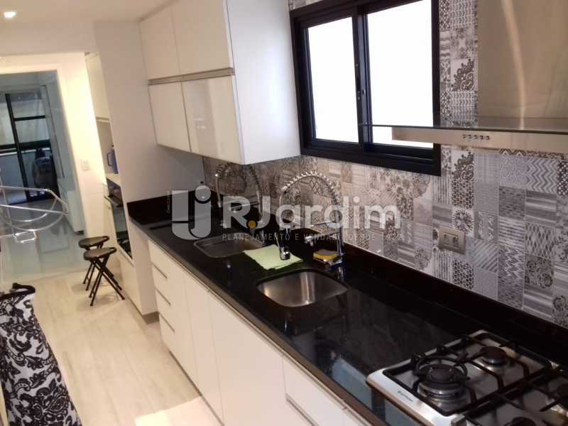 Conheça Cozinha do imóvel - Apartamento Botafogo 3 Quartos - LAAP32083 - 29 Cozinha - Apartamento Botafogo 3 Quartos - LAAP32083 - 29