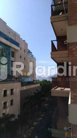 Conheça Vista do imóvel - Apartamento Botafogo 3 Quartos - LAAP32083 - 5 Vista - Apartamento Botafogo 3 Quartos - LAAP32083 - 5