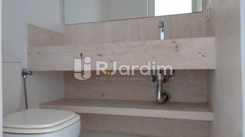Conheça lavabo do imóvel - Cobertura de 2 quartos no Jardim Botânico - LACO20100 - 3 lavabo - Cobertura de 2 quartos no Jardim Botânico - LACO20100 - 3