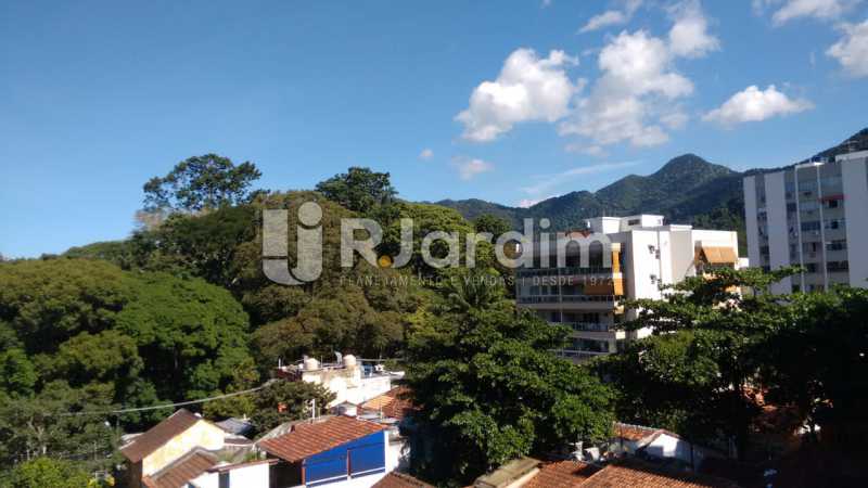Conheça vista da sala do imóvel - Cobertura de 2 quartos no Jardim Botânico - LACO20100 - 1 vista da sala - Cobertura de 2 quartos no Jardim Botânico - LACO20100 - 1