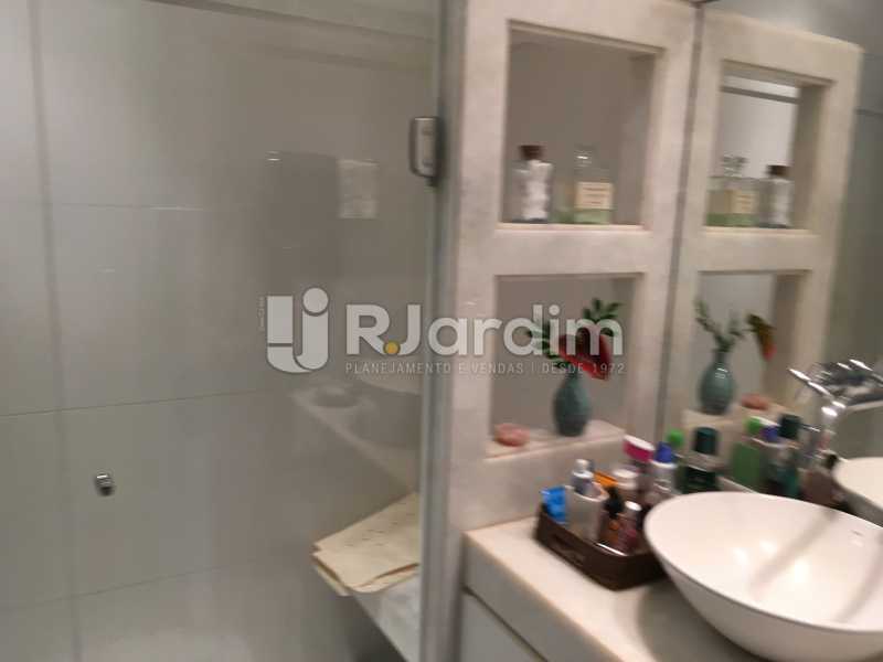 Conheça Banheiro/suíte do imóvel - Apartamento À Venda - Gávea - Rio de Janeiro - RJ - LAAP32087 - 16 Banheiro/suíte - Apartamento À Venda - Gávea - Rio de Janeiro - RJ - LAAP32087 - 16