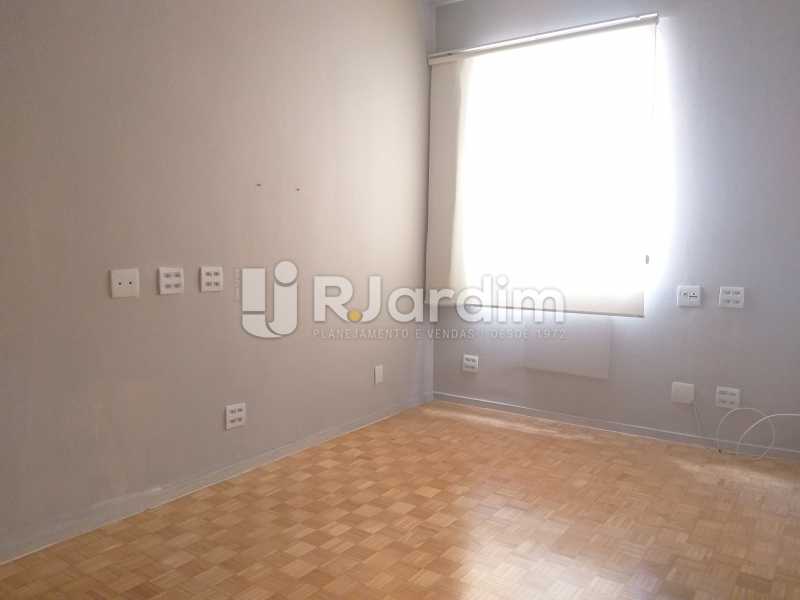 Conheça 2 quarto do imóvel - Apartamento Jardim Botânico 2 Quartos Aluguel Administração Imóveis - LAAP21477 - 13 2 quarto - Apartamento Jardim Botânico 2 Quartos Aluguel Administração Imóveis - LAAP21477 - 13