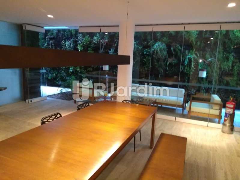 Conheça Lounge Gourmet do imóvel - Cobertura Avenida Visconde de Albuquerque,Leblon, Zona Sul,Rio de Janeiro, RJ À Venda, 2 Quartos, 130m² - LACO20101 - 30 Lounge Gourmet - Cobertura Avenida Visconde de Albuquerque,Leblon, Zona Sul,Rio de Janeiro, RJ À Venda, 2 Quartos, 130m² - LACO20101 - 30