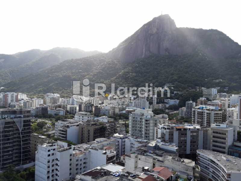 Conheça Vista do imóvel - Cobertura À Venda - Lagoa - Rio de Janeiro - RJ - LACO40183 - 1 Vista - Cobertura À Venda - Lagoa - Rio de Janeiro - RJ - LACO40183 - 1