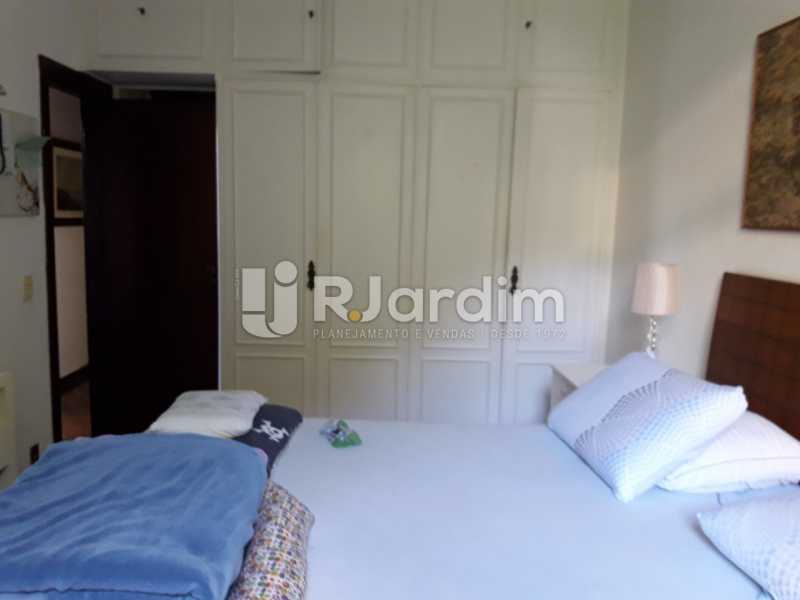 Conheça Quarto do imóvel - Cobertura À Venda - Lagoa - Rio de Janeiro - RJ - LACO40183 - 10 Quarto - Cobertura À Venda - Lagoa - Rio de Janeiro - RJ - LACO40183 - 10