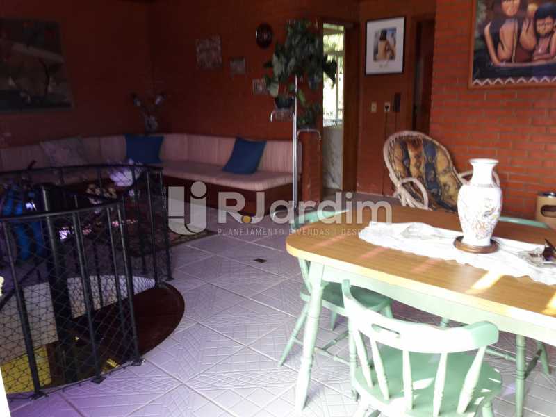 Conheça Sala - terraço do imóvel - Cobertura À Venda - Lagoa - Rio de Janeiro - RJ - LACO40183 - 18 Sala - terraço - Cobertura À Venda - Lagoa - Rio de Janeiro - RJ - LACO40183 - 18