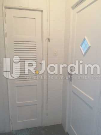 Conheça porta de serviço do imóvel - Apartamento Leblon, Zona Sul,Rio de Janeiro, RJ Para Alugar, 2 Quartos, 85m² - LAAP21482 - 15 porta de serviço - Apartamento Leblon, Zona Sul,Rio de Janeiro, RJ Para Alugar, 2 Quartos, 85m² - LAAP21482 - 15