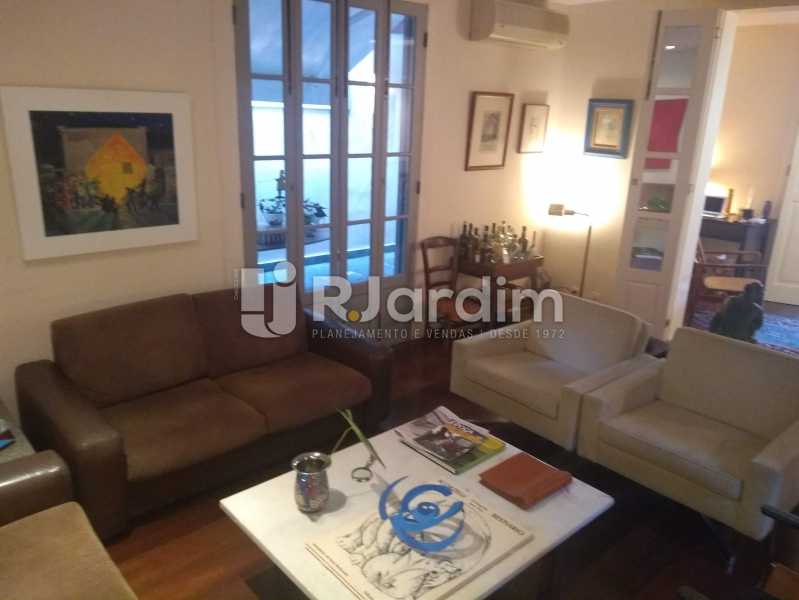 Conheça Sala de Estar do imóvel - Casa À Venda - Jardim Botânico - Rio de Janeiro - RJ - LACA40043 - 1 Sala de Estar - Casa À Venda - Jardim Botânico - Rio de Janeiro - RJ - LACA40043 - 1