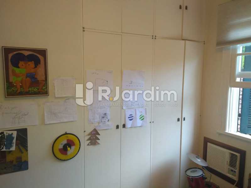 Conheça Quarto 3 do imóvel - Casa À Venda - Jardim Botânico - Rio de Janeiro - RJ - LACA40043 - 20 Quarto 3 - Casa À Venda - Jardim Botânico - Rio de Janeiro - RJ - LACA40043 - 20