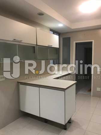 Conheça cozinha do imóvel - Apartamento Para Alugar - Leblon - Rio de Janeiro - RJ - LAAP40778 - 14 cozinha - Apartamento Para Alugar - Leblon - Rio de Janeiro - RJ - LAAP40778 - 14