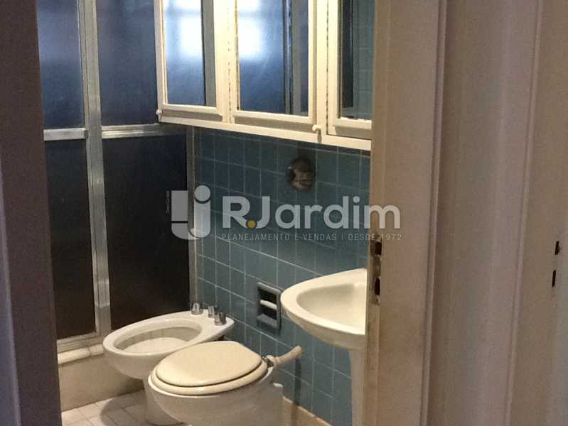 Conheça Banheiro social do imóvel - Apartamento À Venda - Lagoa - Rio de Janeiro - RJ - LAAP32095 - 13 Banheiro social - Apartamento À Venda - Lagoa - Rio de Janeiro - RJ - LAAP32095 - 13