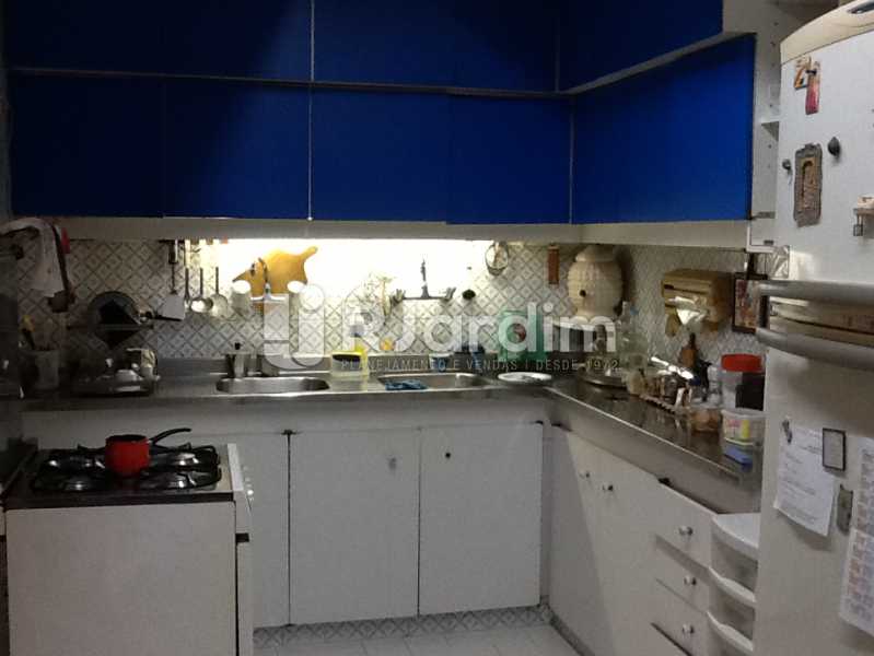 Conheça Cozinha do imóvel - Apartamento À Venda - Lagoa - Rio de Janeiro - RJ - LAAP32095 - 19 Cozinha - Apartamento À Venda - Lagoa - Rio de Janeiro - RJ - LAAP32095 - 19