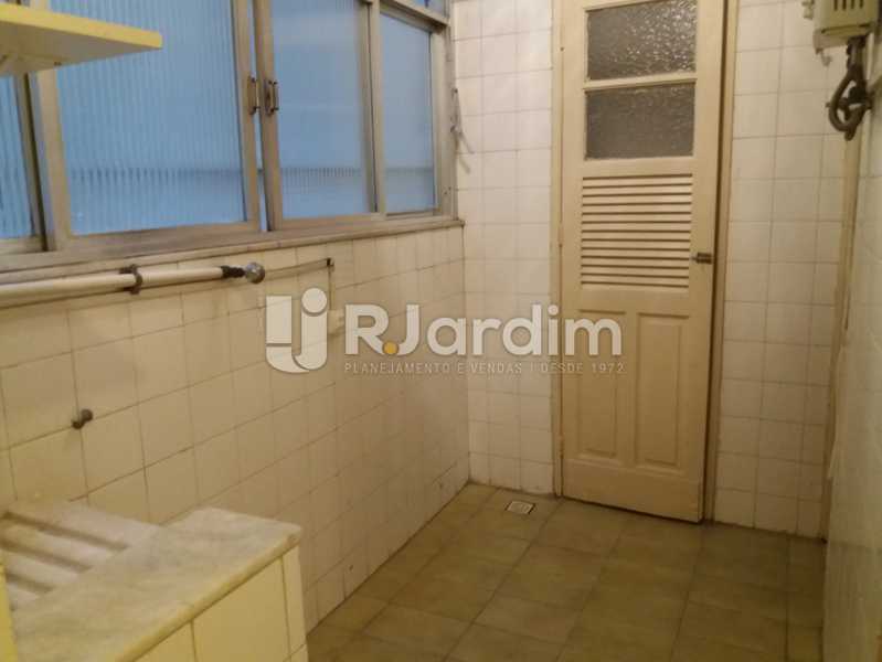 Conheça Área de serviços do imóvel - Apartamento À Venda - Humaitá - Rio de Janeiro - RJ - LAAP21490 - 17 Área de serviços - Apartamento À Venda - Humaitá - Rio de Janeiro - RJ - LAAP21490 - 17