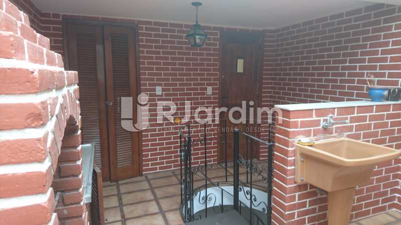 Conheça LACO30279 - Tijuca do imóvel - Cobertura À Venda - Tijuca - Rio de Janeiro - RJ - LACO30279 - 26 LACO30279 - Tijuca - Cobertura À Venda - Tijuca - Rio de Janeiro - RJ - LACO30279 - 26