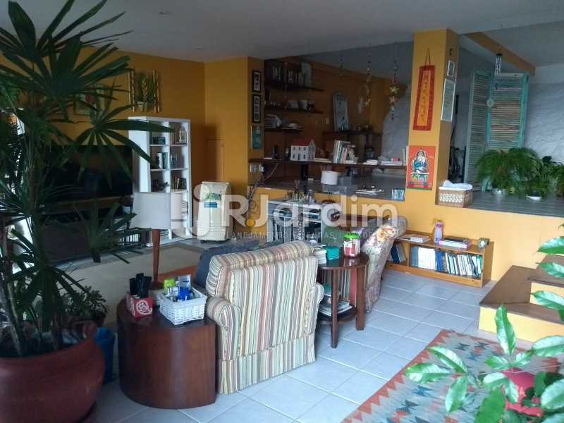 Conheça sala do imóvel - Casa em Condomínio Joá 5 Quartos - LACN50010 - 9 sala - Casa em Condomínio Joá 5 Quartos - LACN50010 - 9