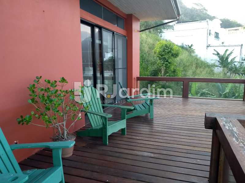 Conheça varanda / suíte do imóvel - Casa em Condomínio Joá 5 Quartos - LACN50010 - 12 varanda / suíte - Casa em Condomínio Joá 5 Quartos - LACN50010 - 12