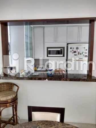 Conheça Cozinha do imóvel - Apartamento Copacabana 3 Quartos - LAFL30005 - 31 Cozinha - Apartamento Copacabana 3 Quartos - LAFL30005 - 31