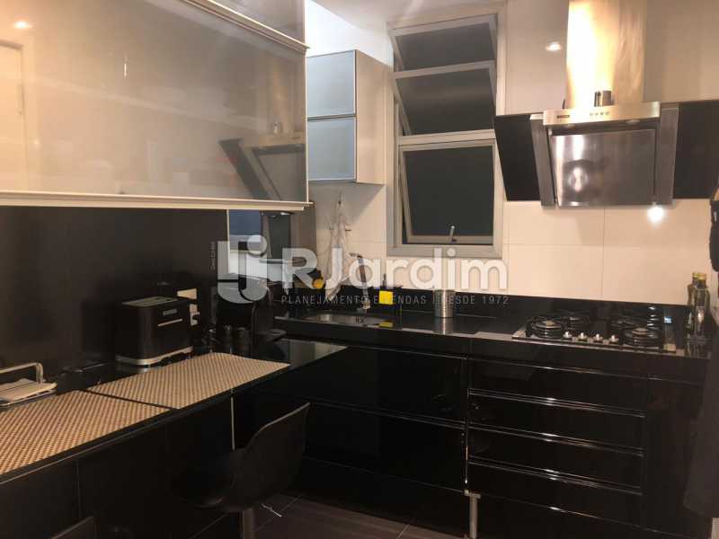 Conheça cozinha 2. do imóvel - Apartamento Ipanema 2 Quartos Garagem Compra Venda Avaliação Imóveis - BGAP20002 - 16 cozinha 2. - Apartamento Ipanema 2 Quartos Garagem Compra Venda Avaliação Imóveis - BGAP20002 - 16