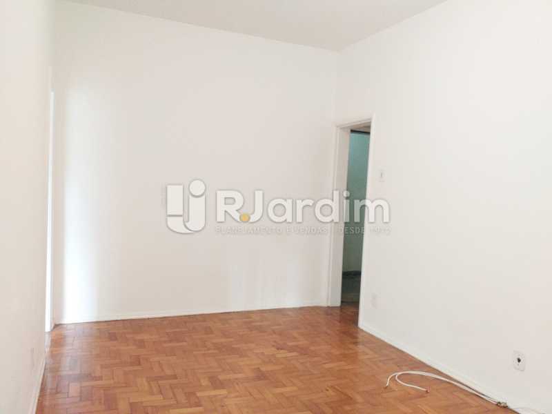 Conheça sala do imóvel - Apartamento Lagoa 2 Quartos Aluguel Administração Imóveis - LAAP21505 - 3 sala - Apartamento Lagoa 2 Quartos Aluguel Administração Imóveis - LAAP21505 - 3