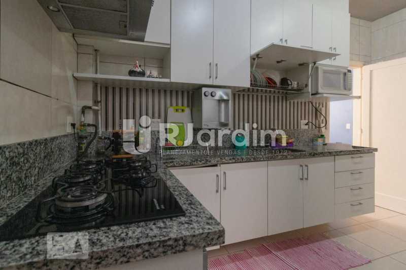 Conheça cozinha 2 do imóvel - Apartamento Botafogo 3 Quartos Compra e Venda Avaliação Imóveis - BGAP30002 - 15 cozinha 2 - Apartamento Botafogo 3 Quartos Compra e Venda Avaliação Imóveis - BGAP30002 - 15
