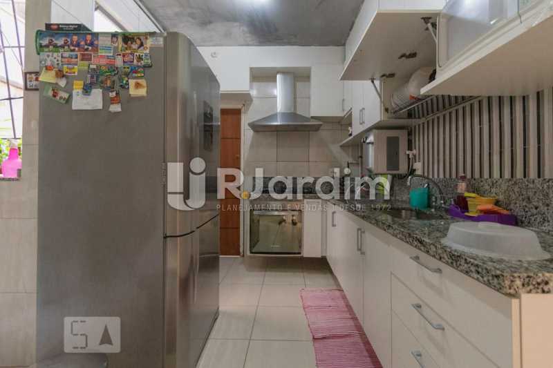 Conheça cozinha 3 do imóvel - Apartamento Botafogo 3 Quartos Compra e Venda Avaliação Imóveis - BGAP30002 - 16 cozinha 3 - Apartamento Botafogo 3 Quartos Compra e Venda Avaliação Imóveis - BGAP30002 - 16