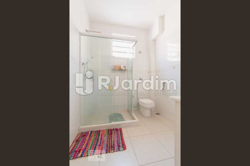 Conheça banheiro 3 do imóvel - Apartamento Botafogo 3 Quartos Compra e Venda Avaliação Imóveis - BGAP30002 - 20 banheiro 3 - Apartamento Botafogo 3 Quartos Compra e Venda Avaliação Imóveis - BGAP30002 - 20