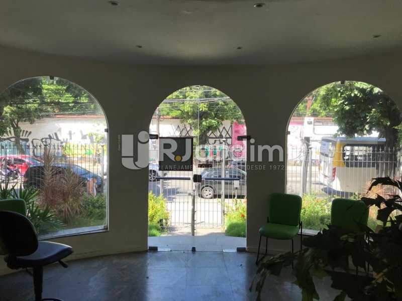 Conheça Hall do imóvel - Jardim Botânico, Casa Comercial, 454 m² . - LACC00041 - 1 Hall - Jardim Botânico, Casa Comercial, 454 m² . - LACC00041 - 1
