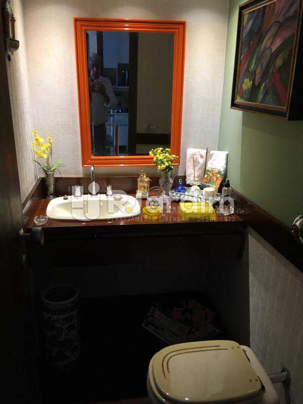 Conheça Lavabo do imóvel - Apartamento Leblon 4 Quartos Compra Venda Avaliação Imóveis - LAAP40787 - 14 Lavabo - Apartamento Leblon 4 Quartos Compra Venda Avaliação Imóveis - LAAP40787 - 14