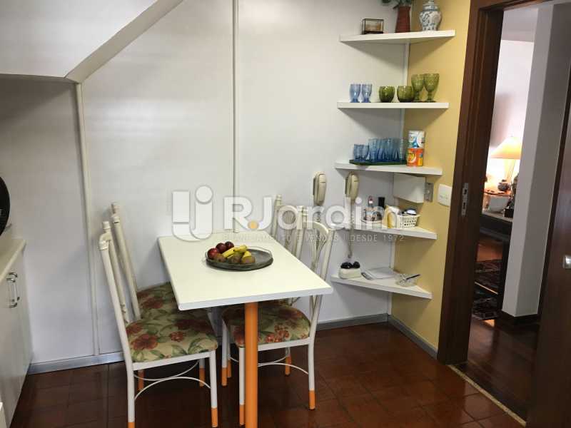 Conheça Hall do imóvel - Apartamento Leblon 4 Quartos Compra Venda Avaliação Imóveis - LAAP40787 - 11 Hall - Apartamento Leblon 4 Quartos Compra Venda Avaliação Imóveis - LAAP40787 - 11