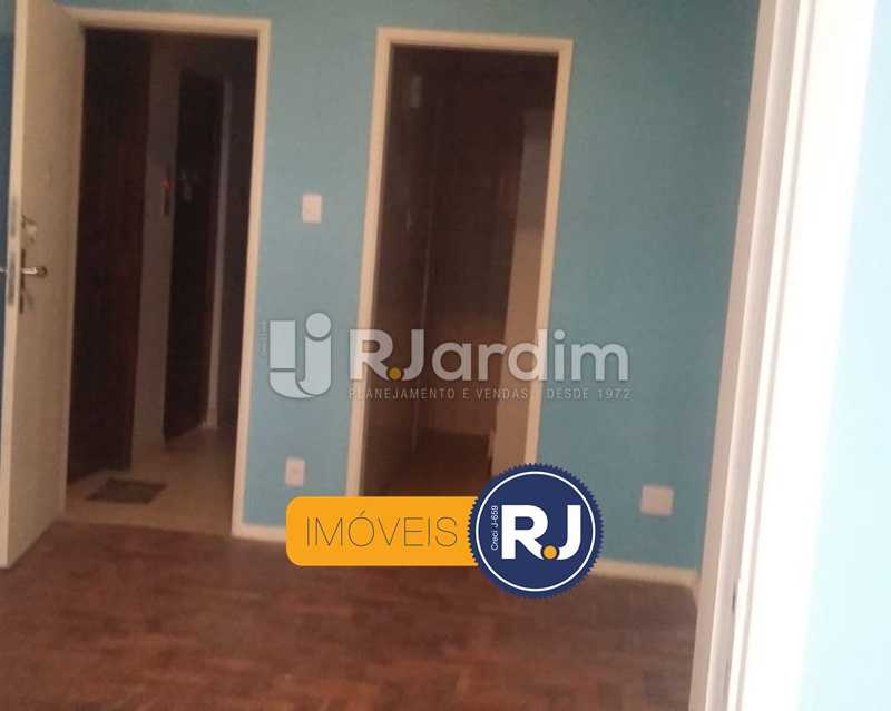 Conheça sala / entrada social do imóvel - Apartamento Copacabana 1 Quarto Compra Venda Avaliação Imóveis - LAAP10370 - 3 sala / entrada social - Apartamento Copacabana 1 Quarto Compra Venda Avaliação Imóveis - LAAP10370 - 3
