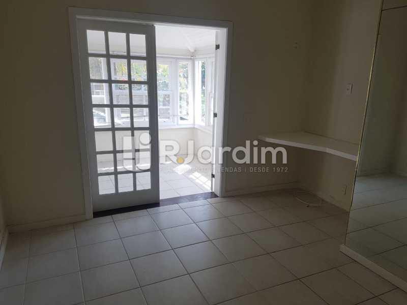 Conheça Casa do imóvel - Casa em Condomínio Barra da Tijuca 5 Quartos Garagem Aluguel Administração Imóveis - LACN50011 - 13 Casa - Casa em Condomínio Barra da Tijuca 5 Quartos Garagem Aluguel Administração Imóveis - LACN50011 - 13