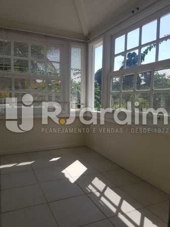 Conheça Casa do imóvel - Casa em Condomínio Barra da Tijuca 5 Quartos Garagem Aluguel Administração Imóveis - LACN50011 - 9 Casa - Casa em Condomínio Barra da Tijuca 5 Quartos Garagem Aluguel Administração Imóveis - LACN50011 - 9