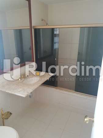 Conheça casa do imóvel - Casa em Condomínio Barra da Tijuca 5 Quartos Garagem Aluguel Administração Imóveis - LACN50011 - 16 casa - Casa em Condomínio Barra da Tijuca 5 Quartos Garagem Aluguel Administração Imóveis - LACN50011 - 16