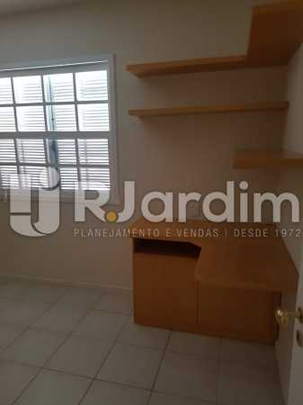 Conheça casa do imóvel - Casa em Condomínio Barra da Tijuca 5 Quartos Garagem Aluguel Administração Imóveis - LACN50011 - 20 casa - Casa em Condomínio Barra da Tijuca 5 Quartos Garagem Aluguel Administração Imóveis - LACN50011 - 20